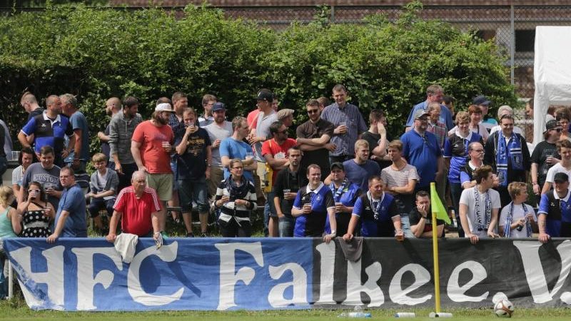 HFC Falke – Enttäuschte HSV-Fans gründen neuen Club