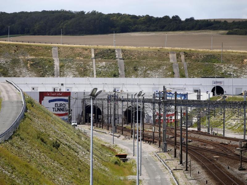 Andrang von Flüchtlinge: Britisches Sicherheitskabinett trifft sich wegen Lage in Calais