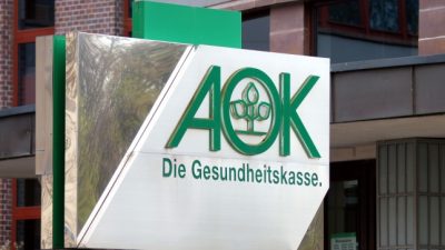 Krankenkassen tief in den roten Zahlen