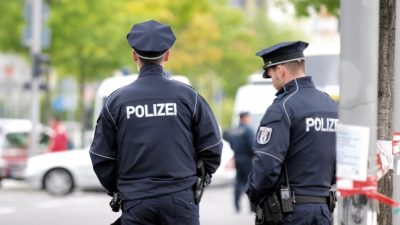 NRW plant Rekordeinstellungen bei der Polizei