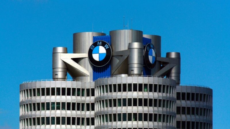 Zeitung: BMW-Chef macht Tempo bei neuen E-Modellen