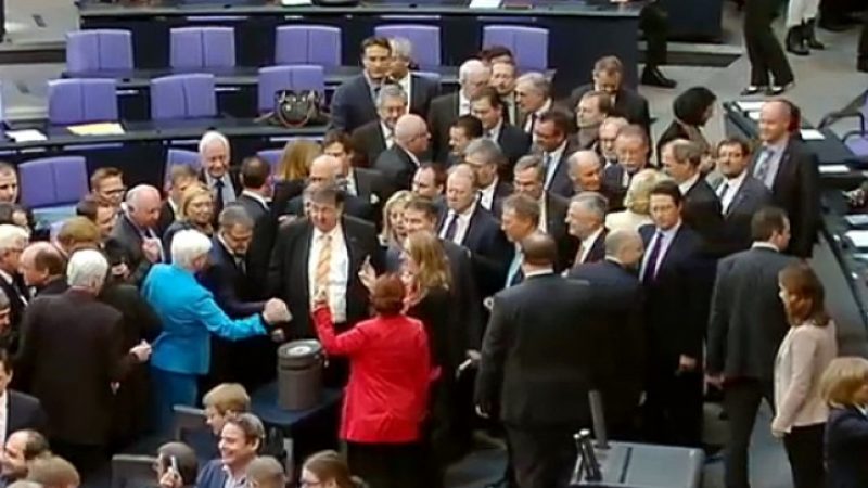 Jeder fünfte Unions-Abgeordnete verweigert Merkel die Gefolgschaft