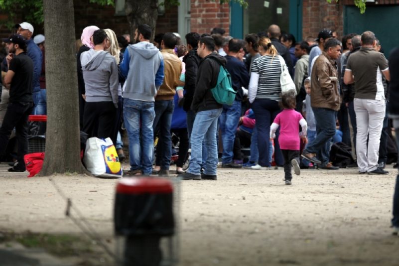 DIHK fordert Abschiebestopp für arbeitende Flüchtlinge