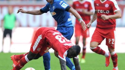 Paderborn gewinnt – Freiburg und Bochum makellos