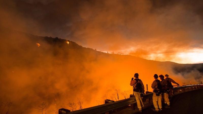 «Kalifornien brennt»: Gouverneur warnt vor schweren Feuern