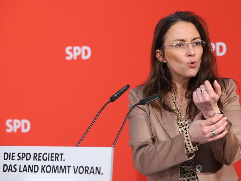 SPD sieht Probleme für Union in zweiter Koalitions-Halbzeit