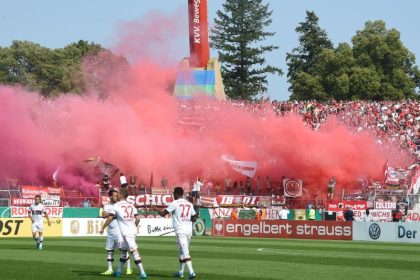Bayern mit Sommer-Kick weiter – Nur 3:1 gegen Fünftligist