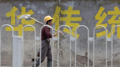 Stimmung in Chinas Industrie fällt: Tiefster Stand seit 2009