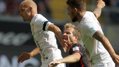 Russ rettet der Eintracht einen Punkt – 1:1 gegen FCA