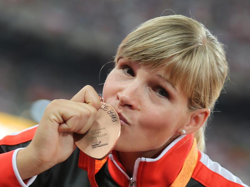 Müller holt WM-Bronze mit dem Diskus – Bolt-Spaziergang