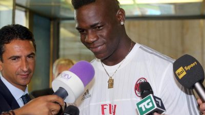 Rauchverbot & Twitter-Kodex: Strenge Regeln für Balotelli