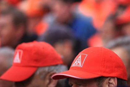 IG Metall gegen Billig-Lohngruppe, Arbeitgeberverband dafür