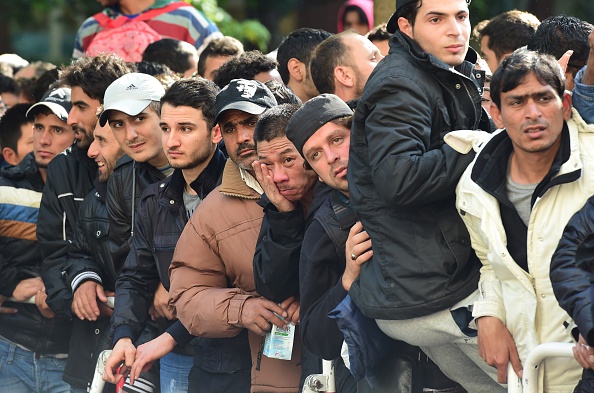 567.000 Asylverfahren noch zu bearbeiten – weitere 90.000 Flüchtlinge wollen Asylantrag stellen