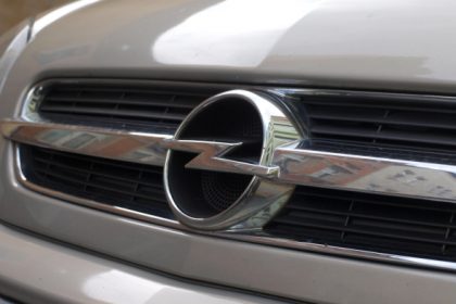 GM-Chefin kündigt Produktionsoffensive bei Opel an