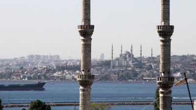 Türkische Polizei fahndet nach IS-Kämpferinnen aus Deutschland