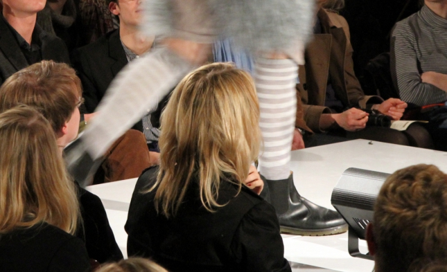 Cara Delevingne: Modebranche ist wie „unkonventionelle Familie“