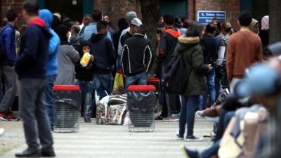 Rund 750.000 Flüchtlinge leben in Deutschland