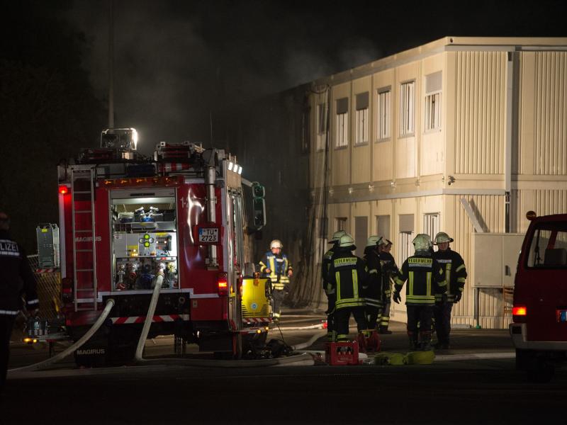 Ursache unklar: Fünf Verletzte bei Brand in Asylbewerber-Heim in Rottenburg