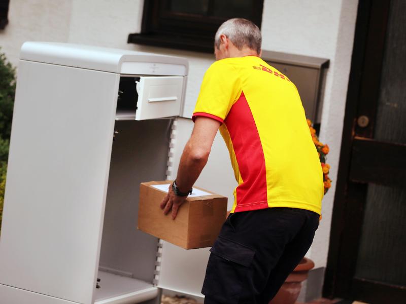 Deutsche Post plant Paketkästen für Mietshäuser