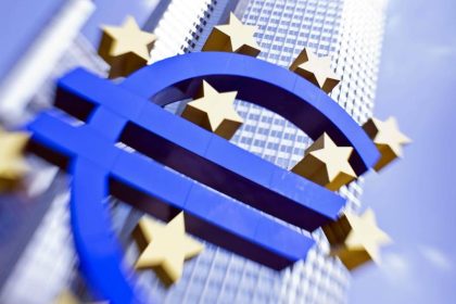 Kein Schwarzer Montag – doch der Euro tritt auf der Stelle