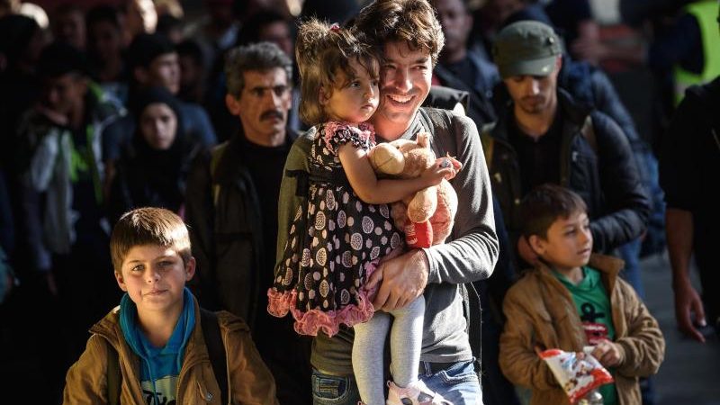 Familiennachzug in Flüchtlingskrise: 31-köpfige Familie hofft auf Asyl in Deutschland