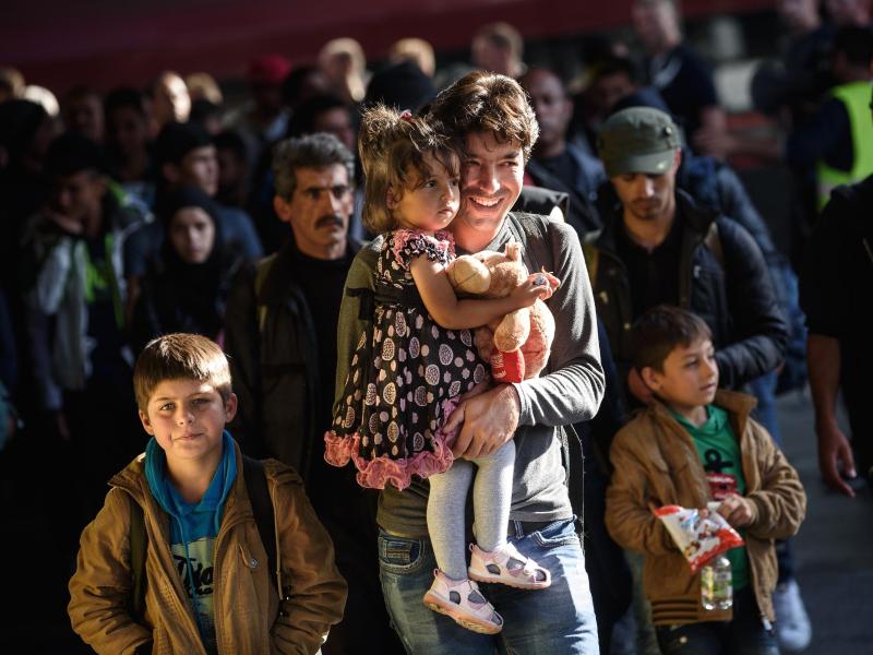 Familiennachzug in Flüchtlingskrise: 31-köpfige Familie hofft auf Asyl in Deutschland