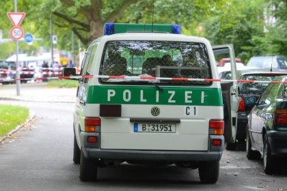 Polizei erschießt Mann nach Messerattacke in Berlin