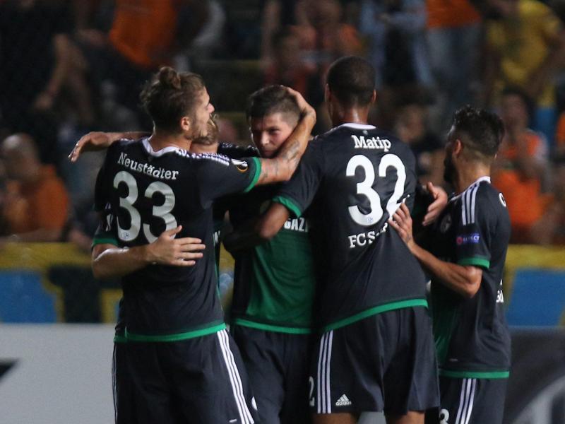 Glänzende Premiere für Breitenreiter: Schalke gewinnt 3:0