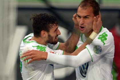 Dost rettet Wolfsburg wichtigen Sieg gegen Hertha