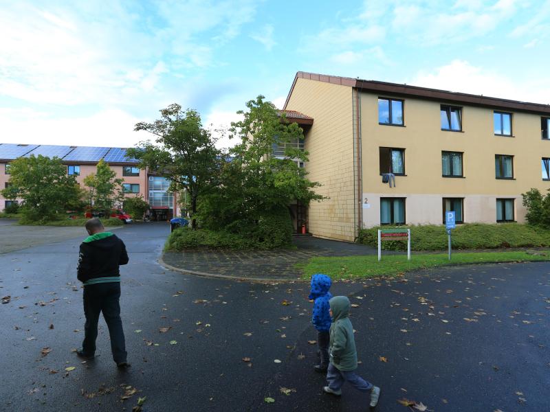 Brandanschlag auf Flüchtlingsunterkunft in Wertheim – Oberbürgermeister warnt vor Kollaps