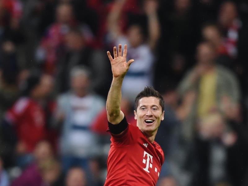 5 Tore in 9 Minuten: Lewandowski ballert Bayern an die Spitze (Video)