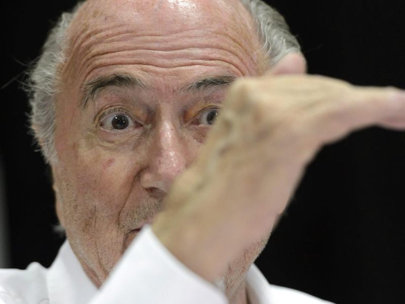FIFA-Exekutive: Blatter, Ermittlungen und Reformen