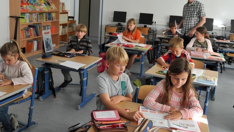 An deutschen Grundschulen fehlen 1.000 Direktoren und 20.000 Lehrer