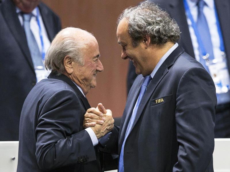 «Überlebenskünstler» Blatter und Platini im Visier