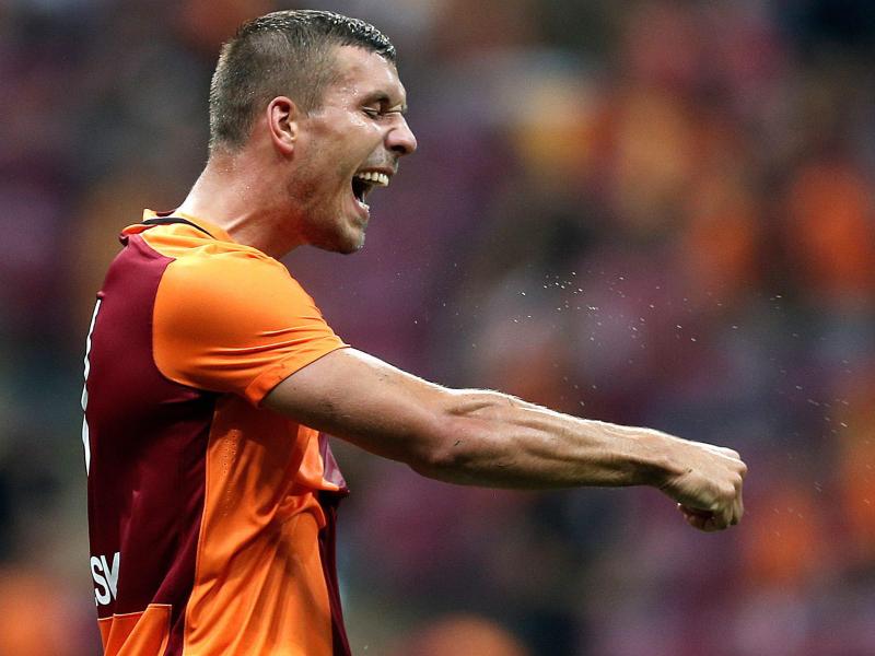Podolski trifft bei erstem Galatasaray-Heimsieg
