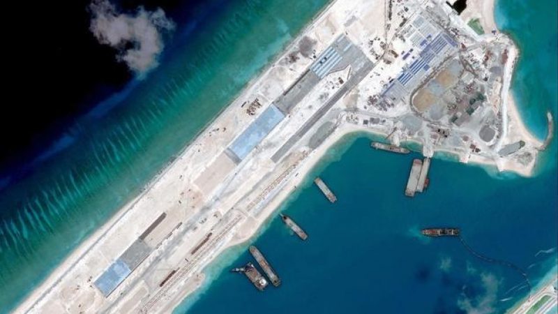 China erwägt Einsatz gegen ISIS – USA drohen mit Kriegsschiffen im Südchinesischen Meer