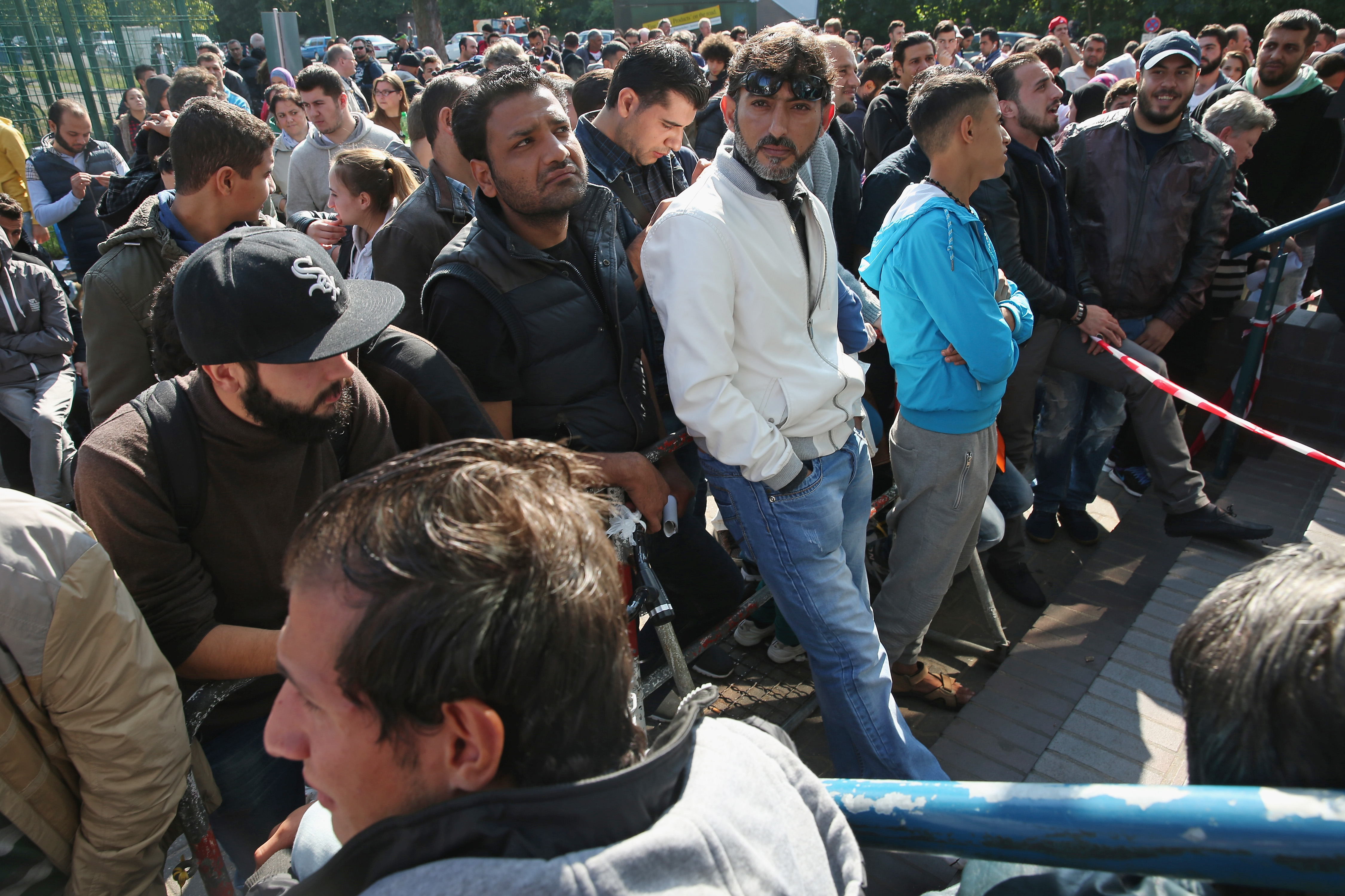 Münchens OB: Täglich 10.000 Migranten – klares Flüchtlingskonzept vermisst
