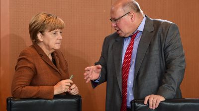 Merkel: Flüchtlingspolitik von jetzt an Chefsache