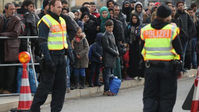 Spitzen der Koalition treffen sich am Wochenende zu Flüchtlingsgipfel