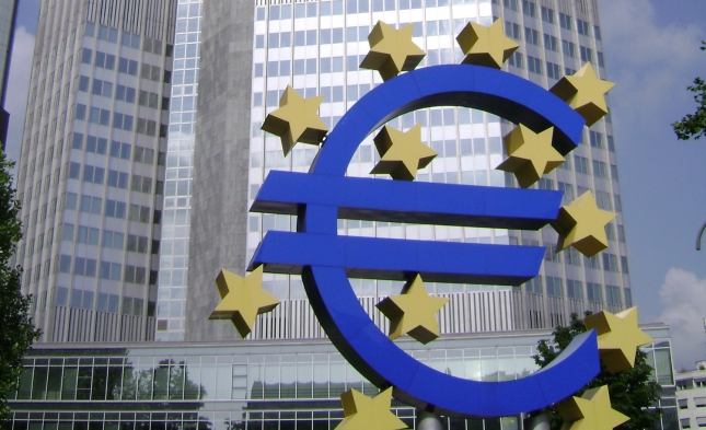 Draghi will im Dezember Ausweitung des EZB-Anleihekaufprogramms prüfen
