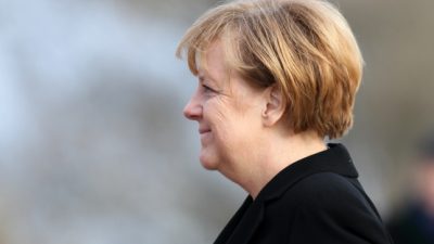 Schriftsteller Kermani lobt Merkel