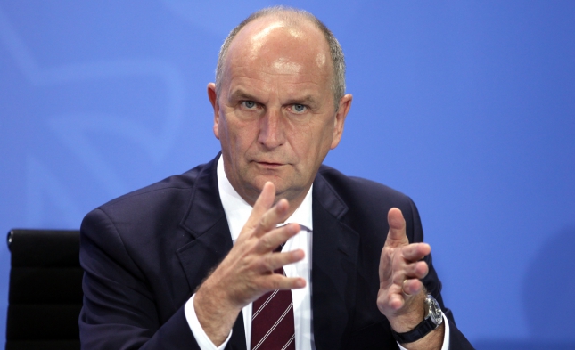 Brandenburgs Ministerpräsident ruft Kanzlerin zur Verringerung der Flüchtlingszahlen auf