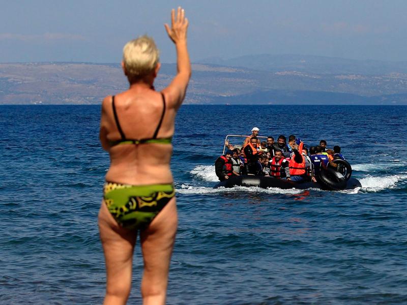 Ferieninsel Lesbos: Wenn Urlauber auf Flüchtlinge treffen