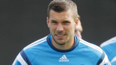 Podolski muss wegen Fußverletzung für Irland passen