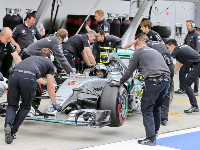 Rosberg muss nach Technik-Defekt in Sotschi aufgeben