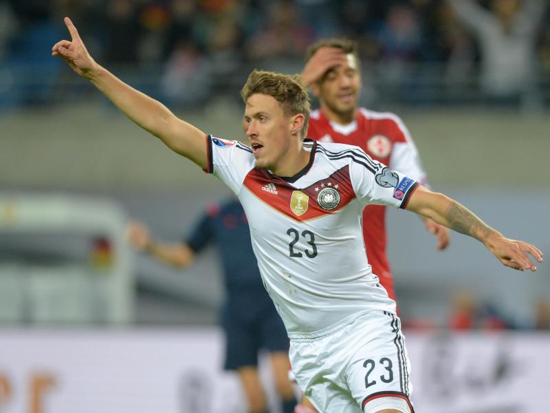 DFB-Elf quält sich zur EM – Kruse-Tor erlöst Weltmeister
