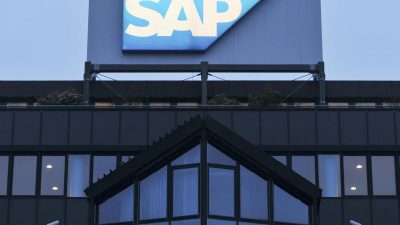 Softwarekonzern SAP steigert Betriebsergebnis