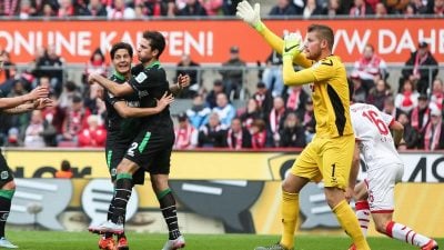 Glückssieg für 96 – 1:0 in Köln durch irreguläres Tor