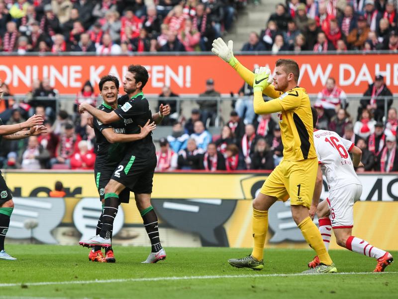 Glückssieg für 96 – 1:0 in Köln durch irreguläres Tor