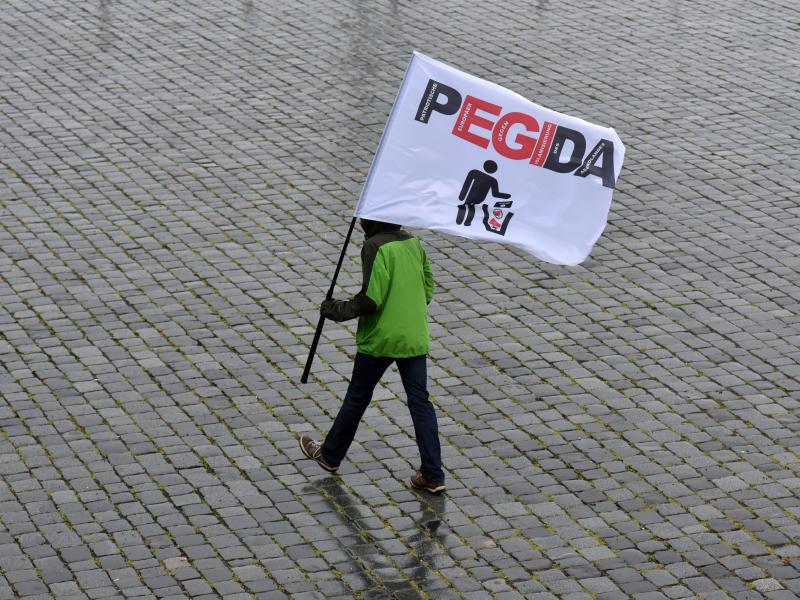 Pegida-Demo und Gegen-Demo heute in Dresden: Sachsens Innenminister ruft zur Gewaltfreiheit auf